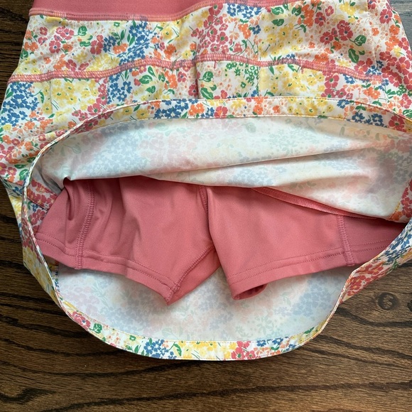 Ralph Lauren Girls Golf/Tennis Performance Skirt - size 7 - Picture 4 of 4